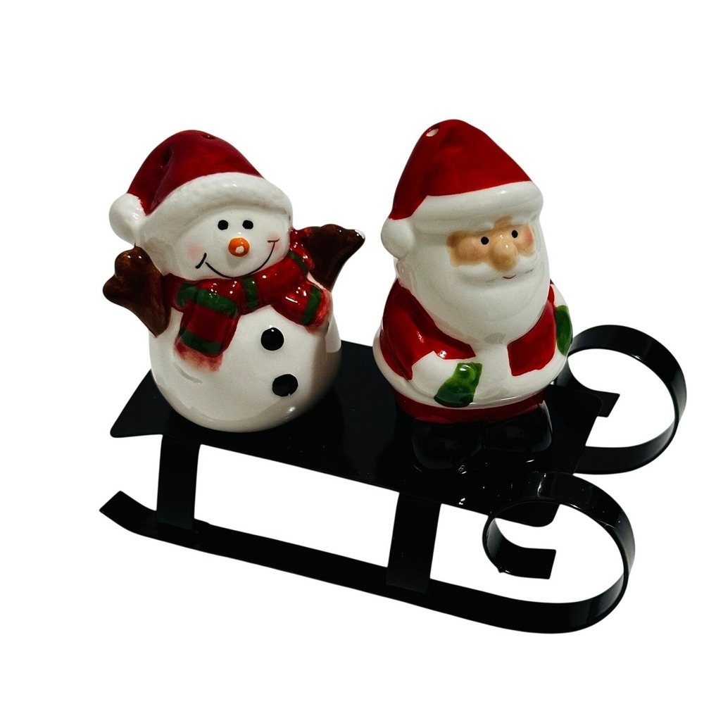 Salt‎ & Pepper Shakers OS Red Santa Mrs Santa Snowman Sleigh Christmas